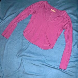 Free People We The Free V Neck Long Sleeve Top Sweet Lilac. EUC/Like New